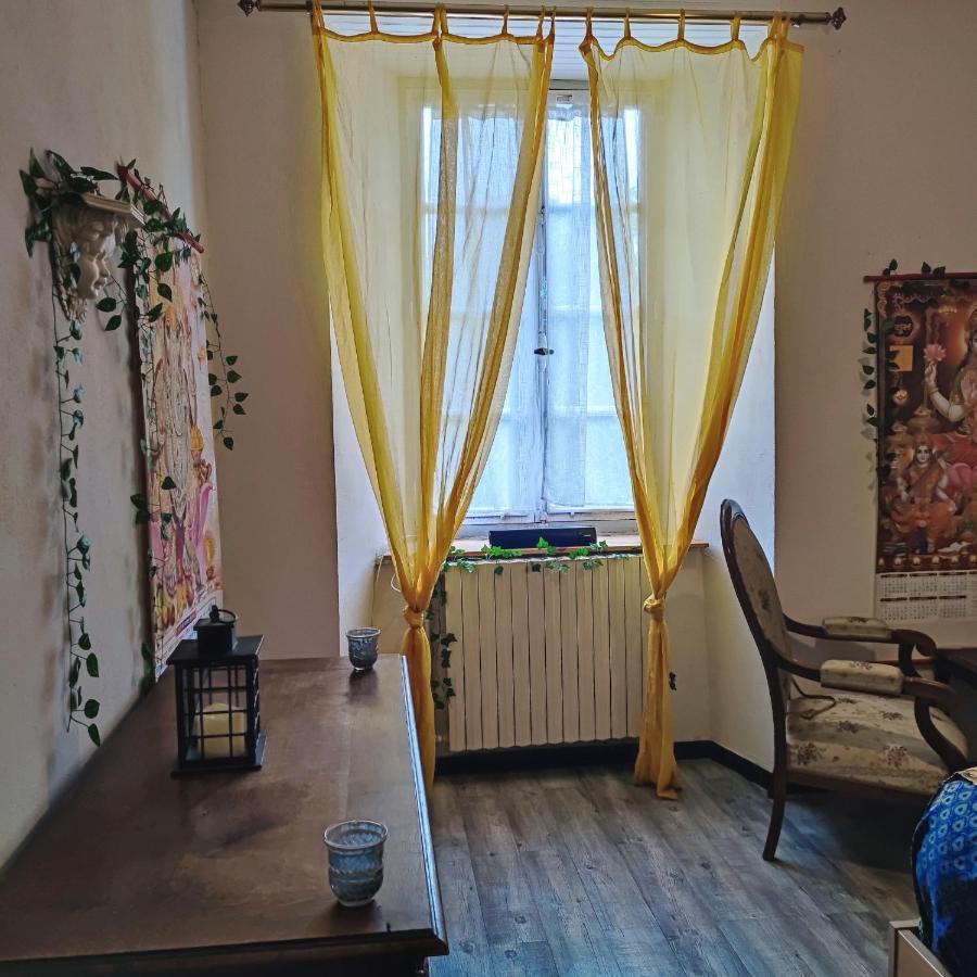 Chambres D'Hotes Dans Mas Avec Jardin En Bord De Riviere Saumane Exterior photo